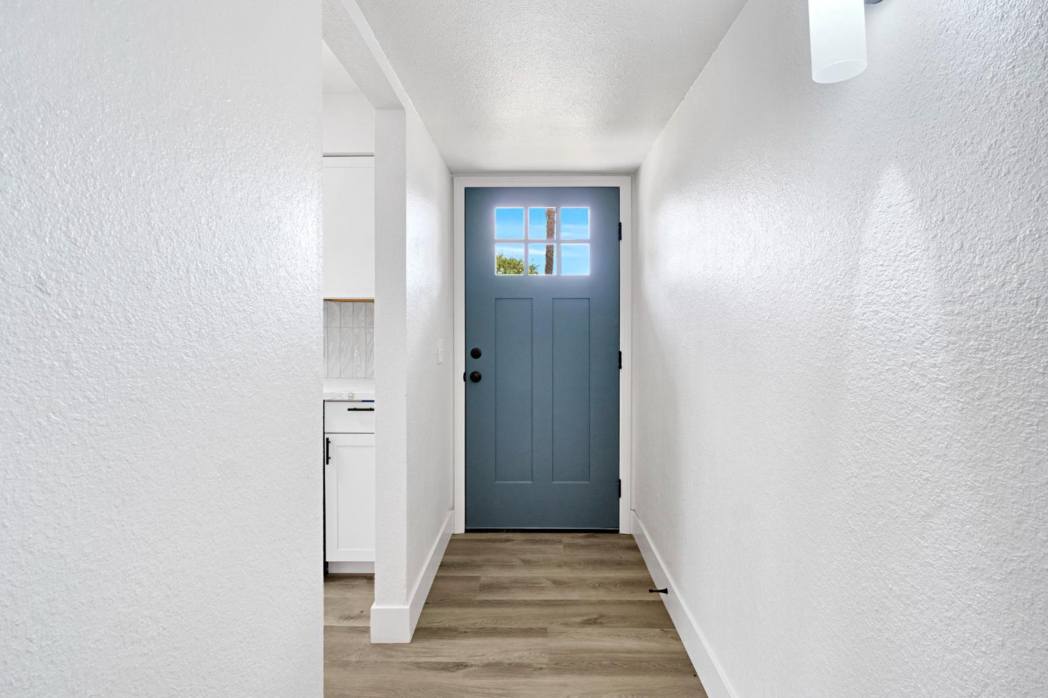616 E Joy Ave, Fresno, CA 93706