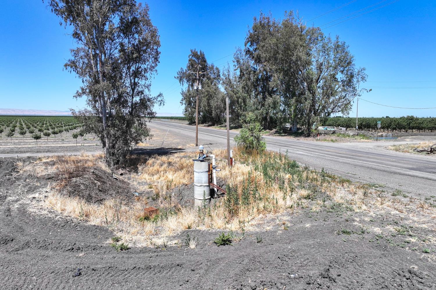 30750 W Manning Ave, San Joaquin, CA 93660