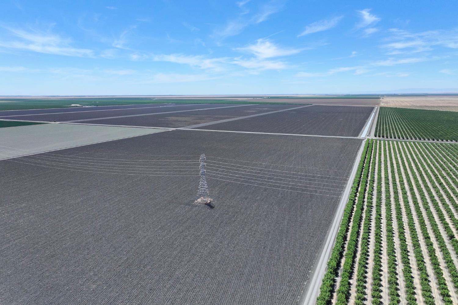 30750 W Manning Ave, San Joaquin, CA 93660