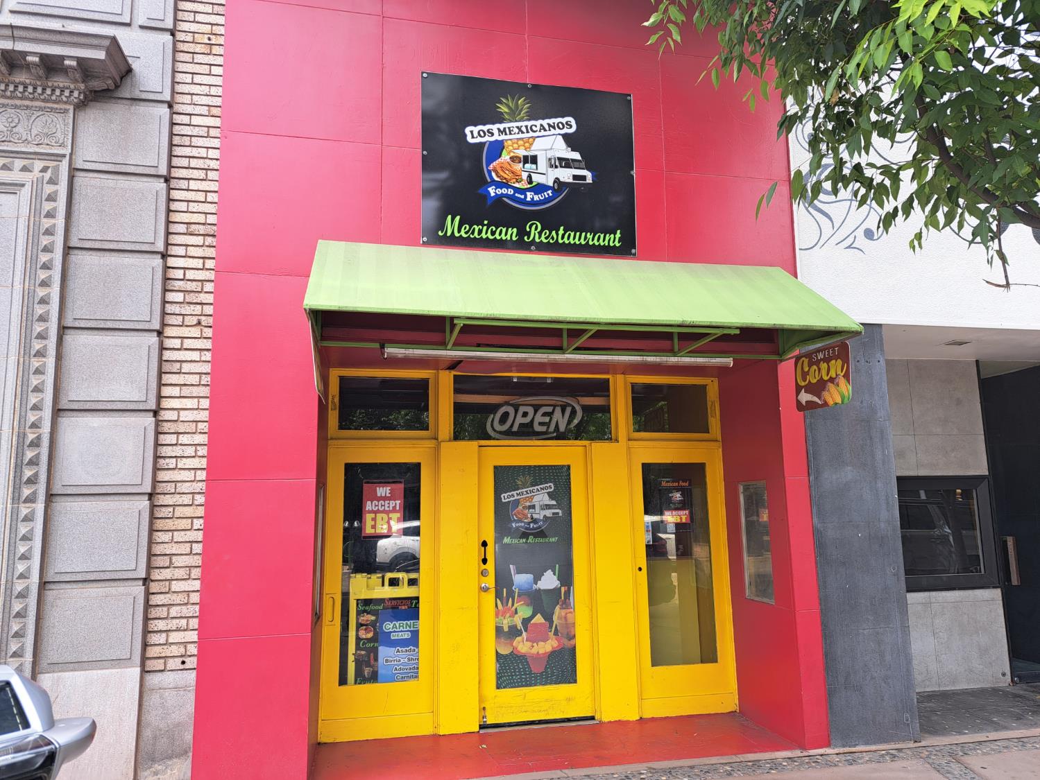 1237 Fulton St, Fresno, CA 93721