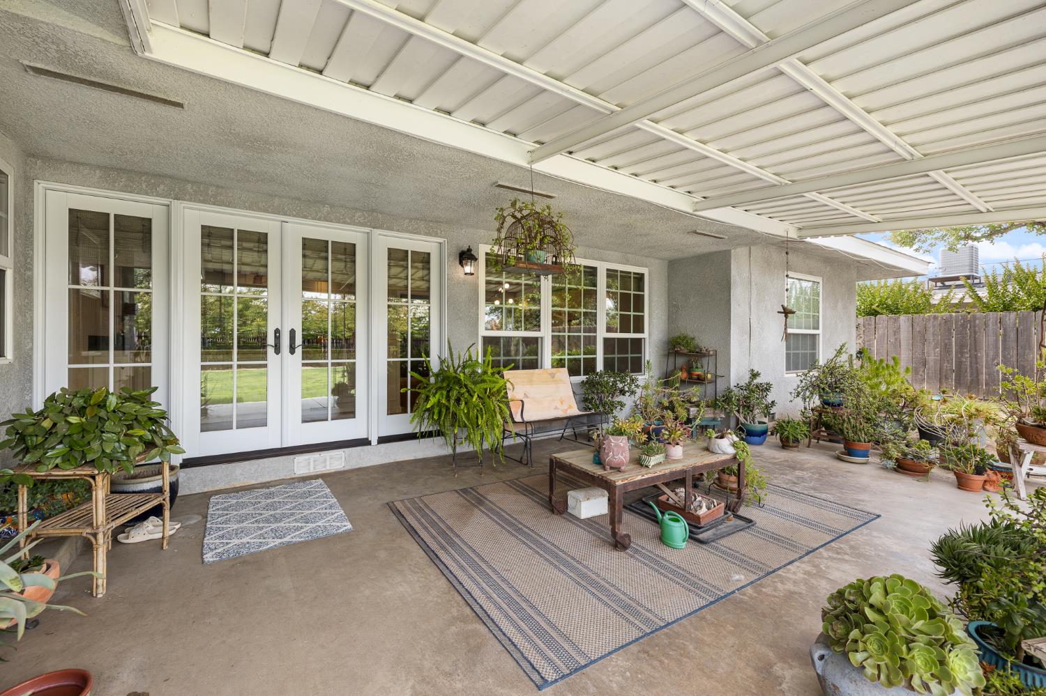 1438 S Church Ave, Reedley, CA 93654