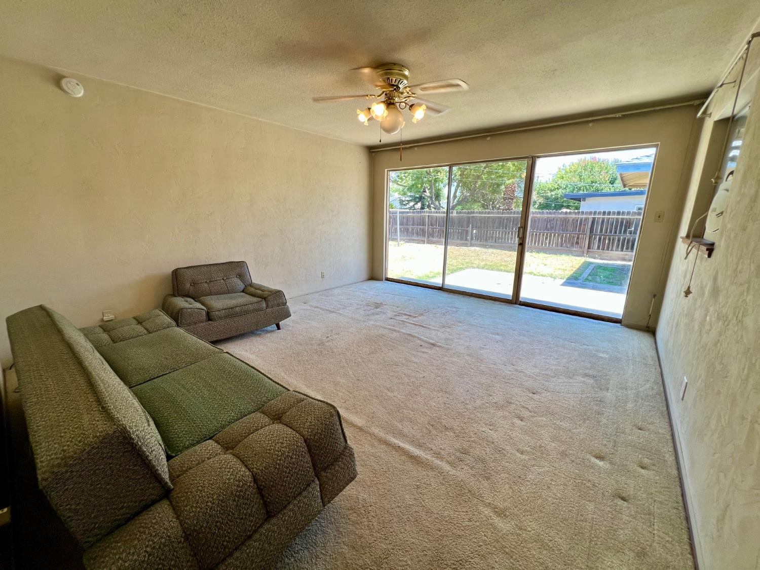 2300 14th, Kingsburg, CA 93631