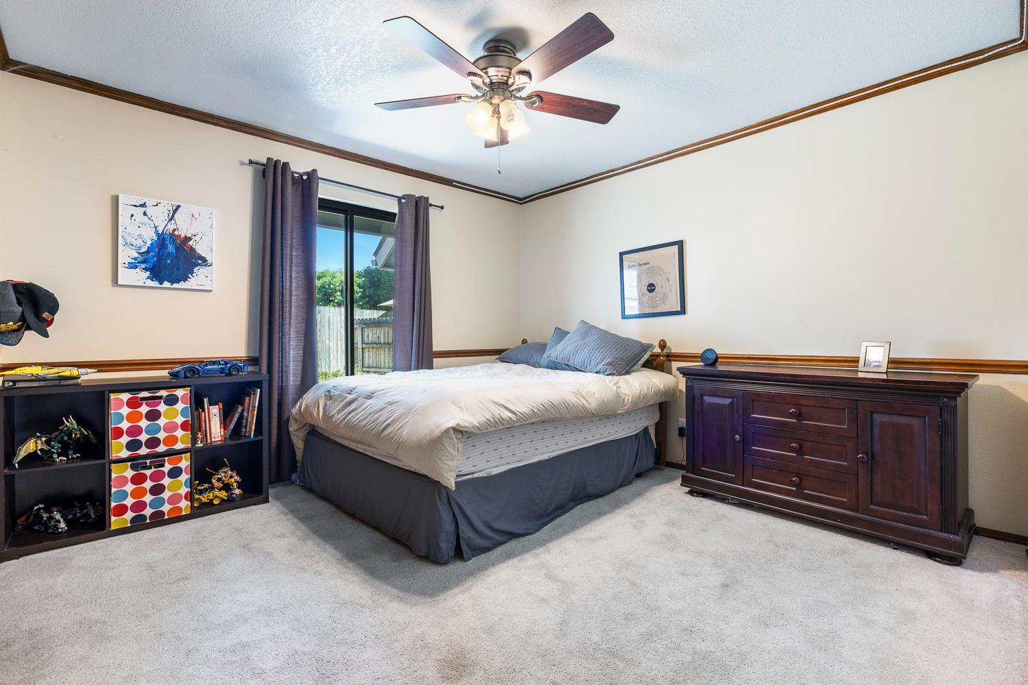 580 E Salem Ave, Fresno, CA 93720