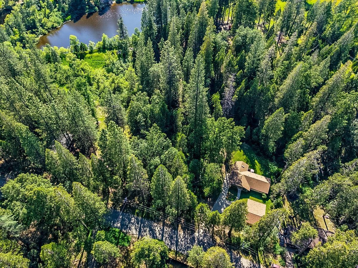 7083 Hites Cove Rd, Mariposa, CA 95338