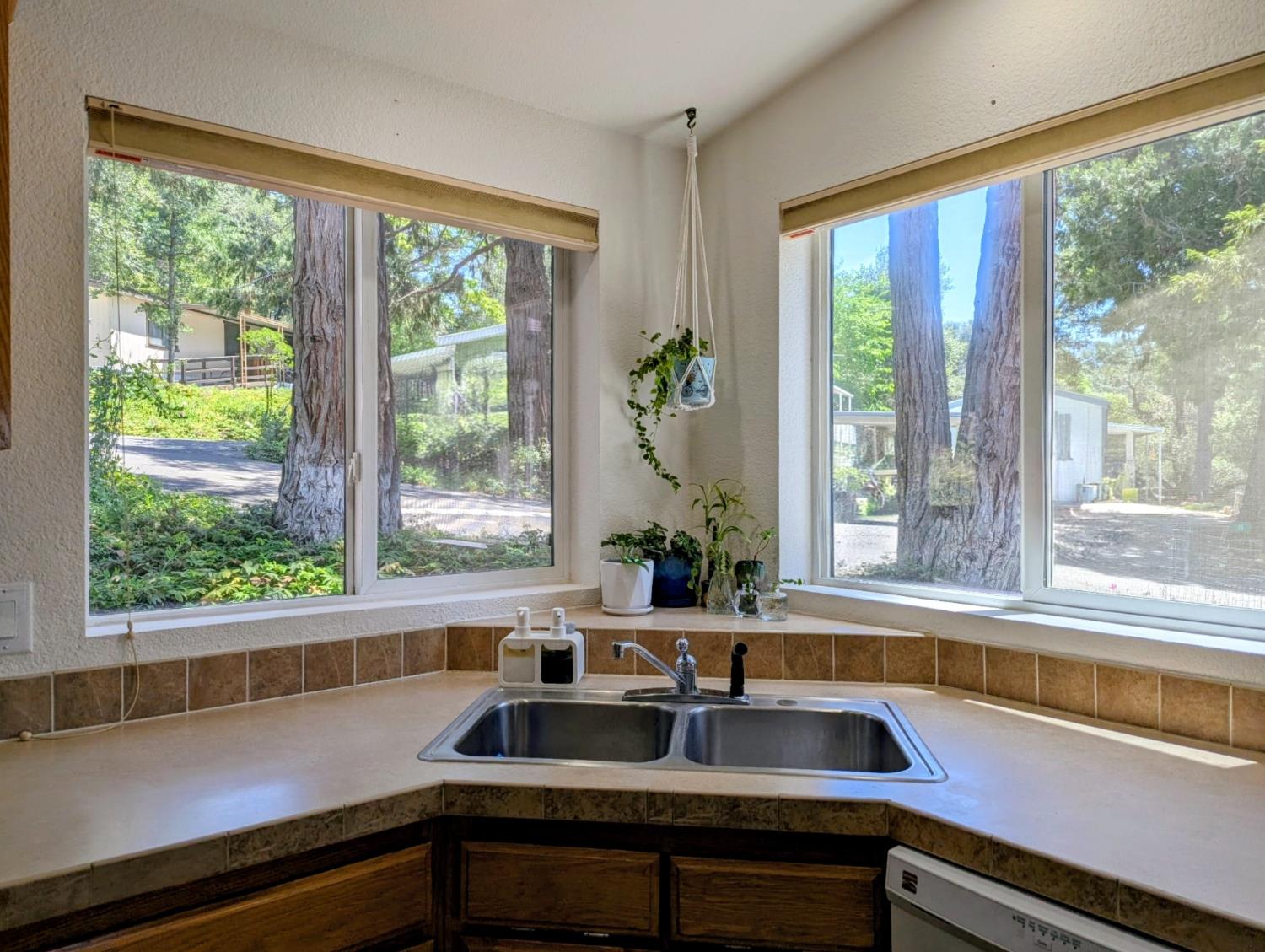 50889 Road 426 #SP 17, Oakhurst, CA 93644