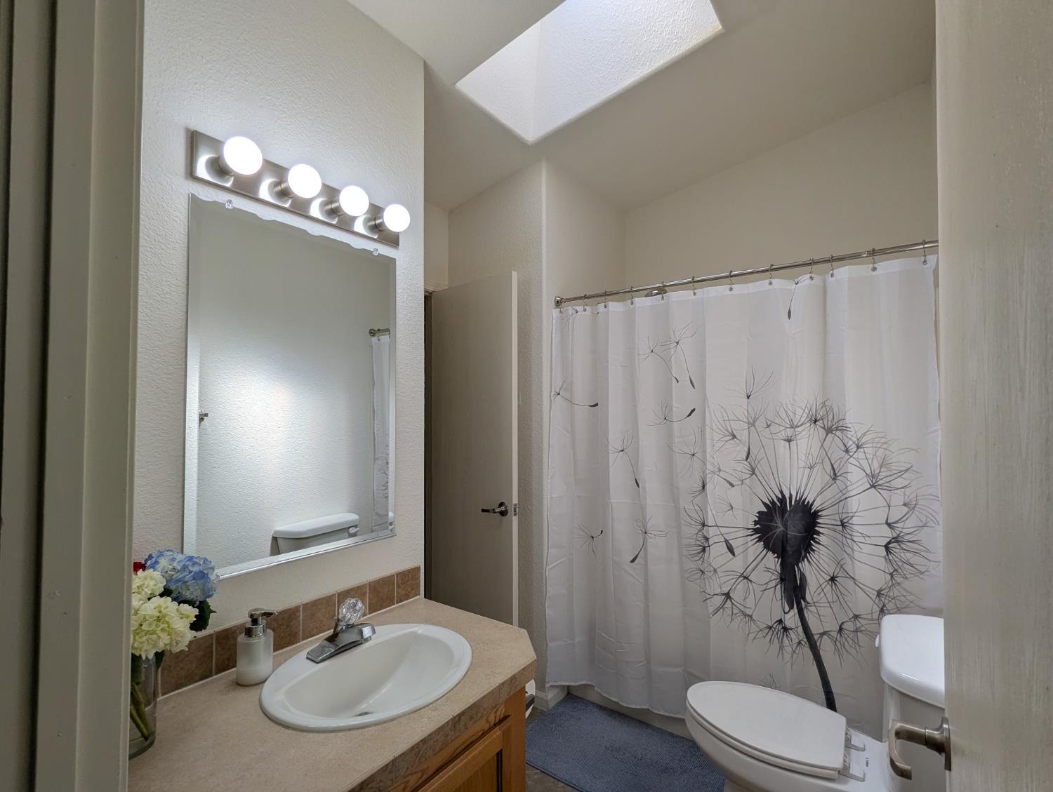 50889 Road 426 #SP 17, Oakhurst, CA 93644