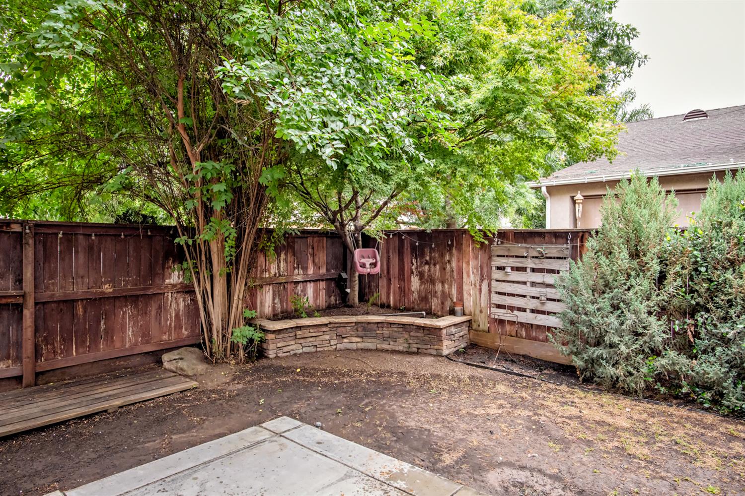 793 W Bordeaux Ln, Clovis, CA 93619