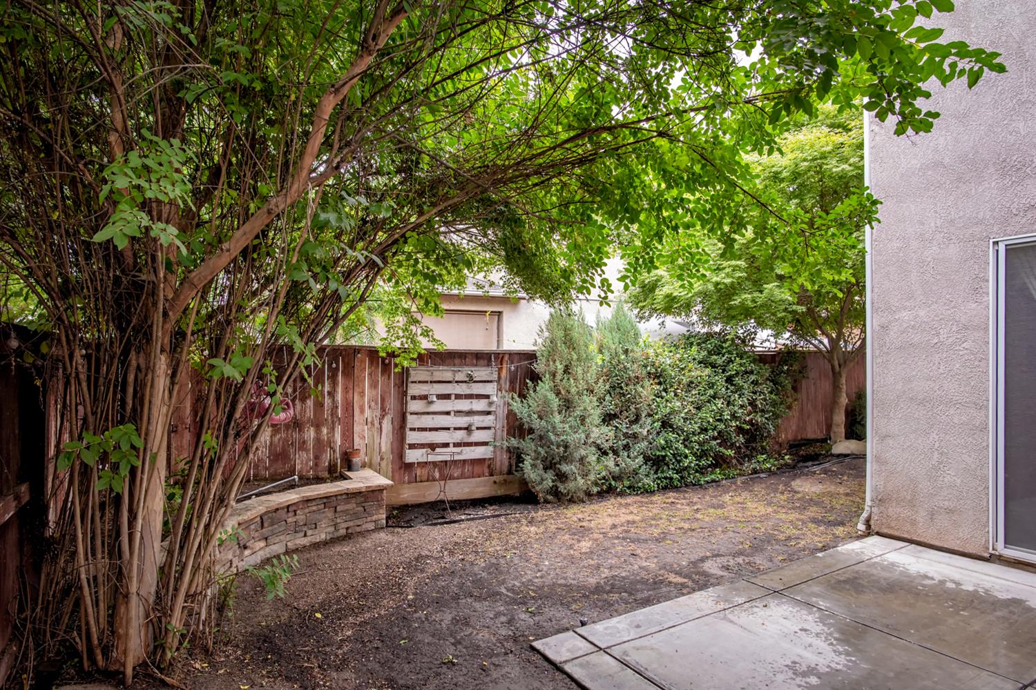 793 W Bordeaux Ln, Clovis, CA 93619