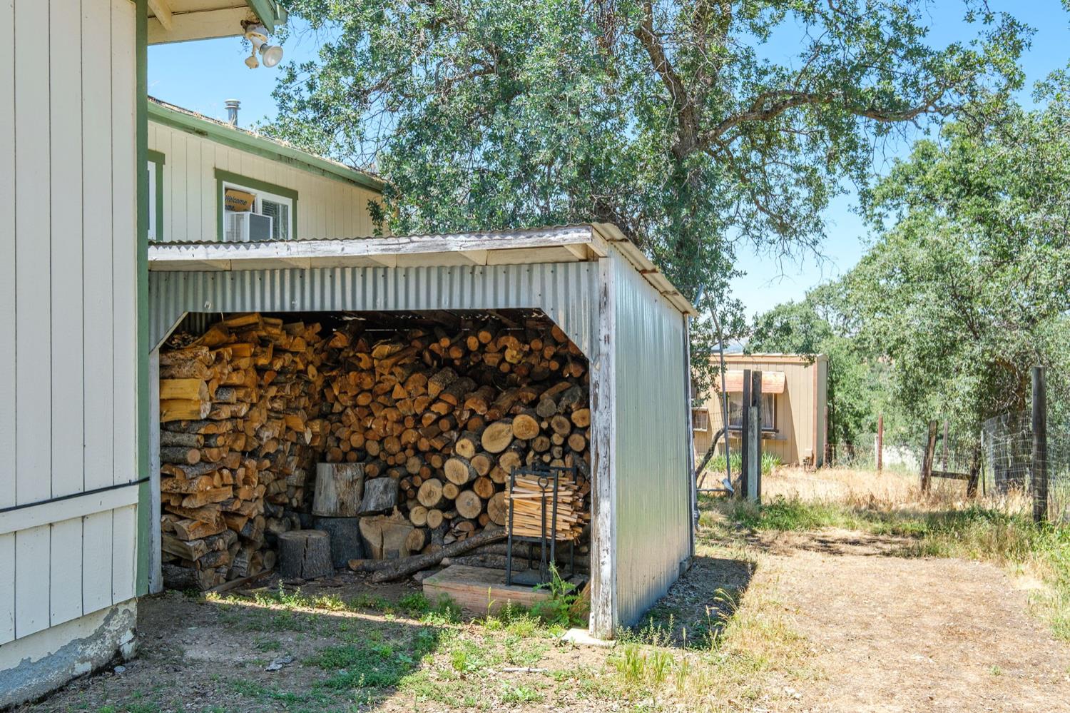 37667 Eagle Dr, Raymond, CA 93653