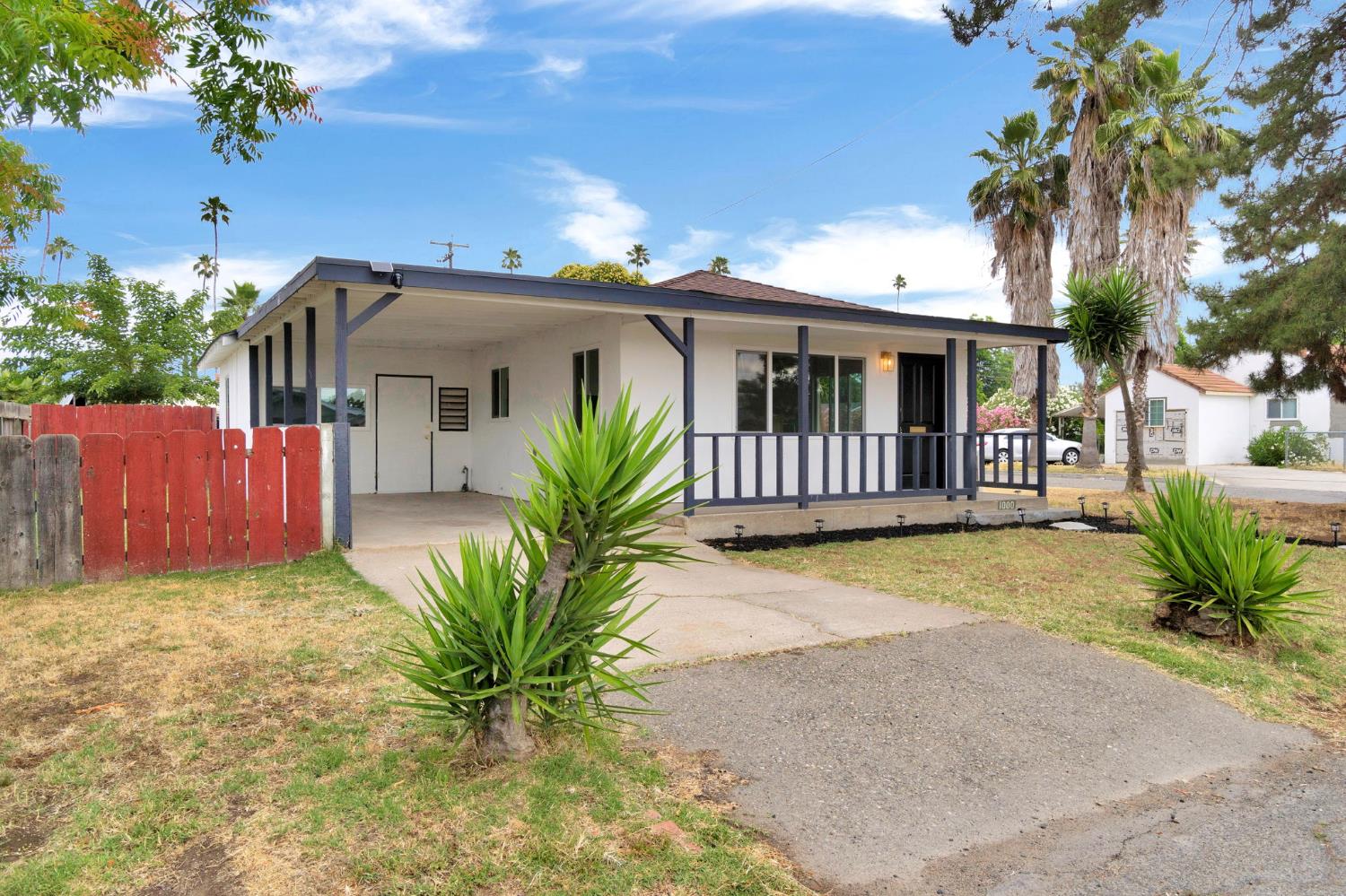 1000 Trinity Ave, Chowchilla, CA 93610