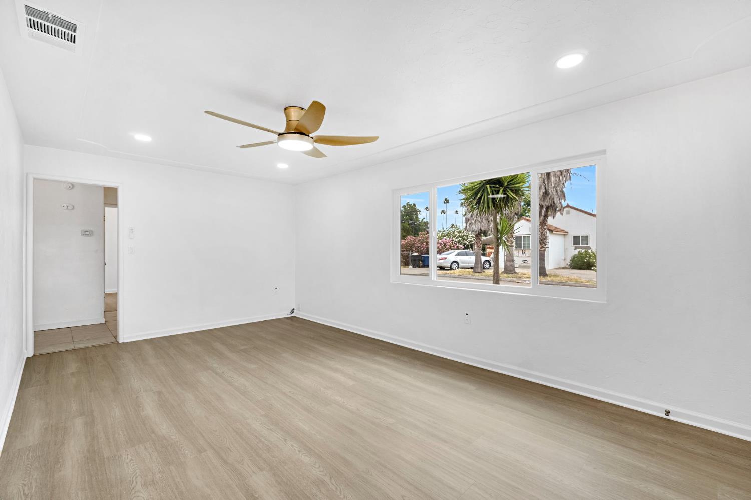 1000 Trinity Ave, Chowchilla, CA 93610