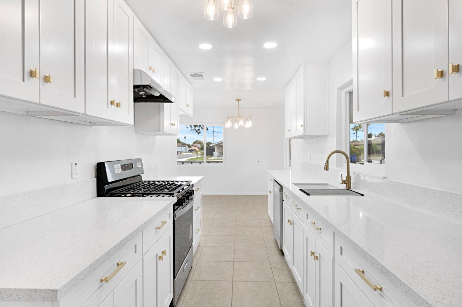 1000 Trinity Ave, Chowchilla, CA 93610
