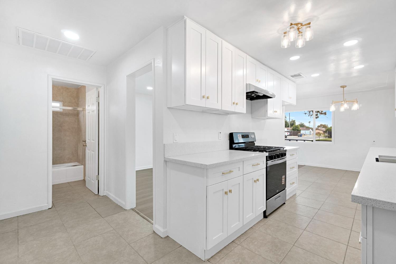 1000 Trinity Ave, Chowchilla, CA 93610