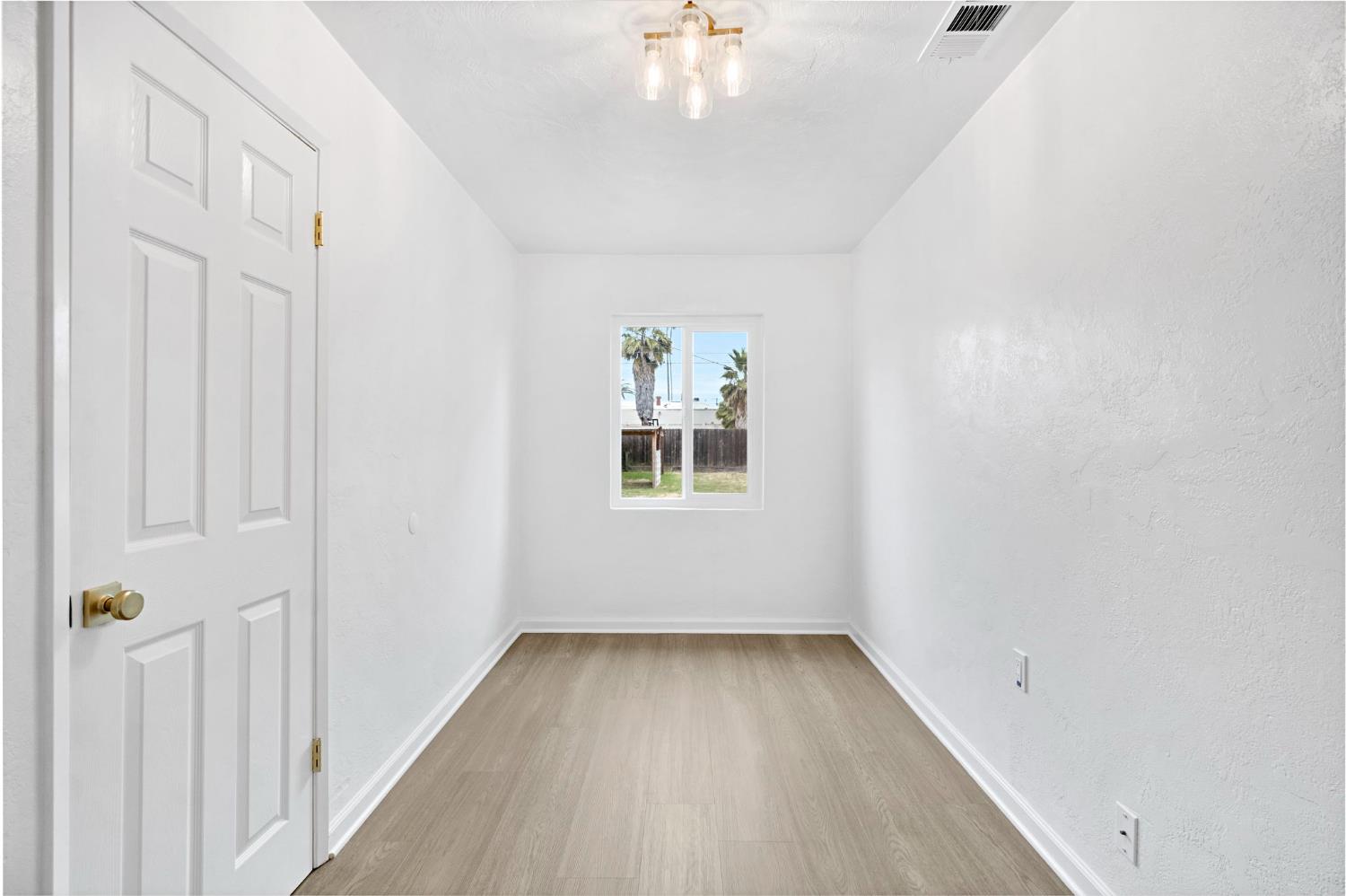 1000 Trinity Ave, Chowchilla, CA 93610