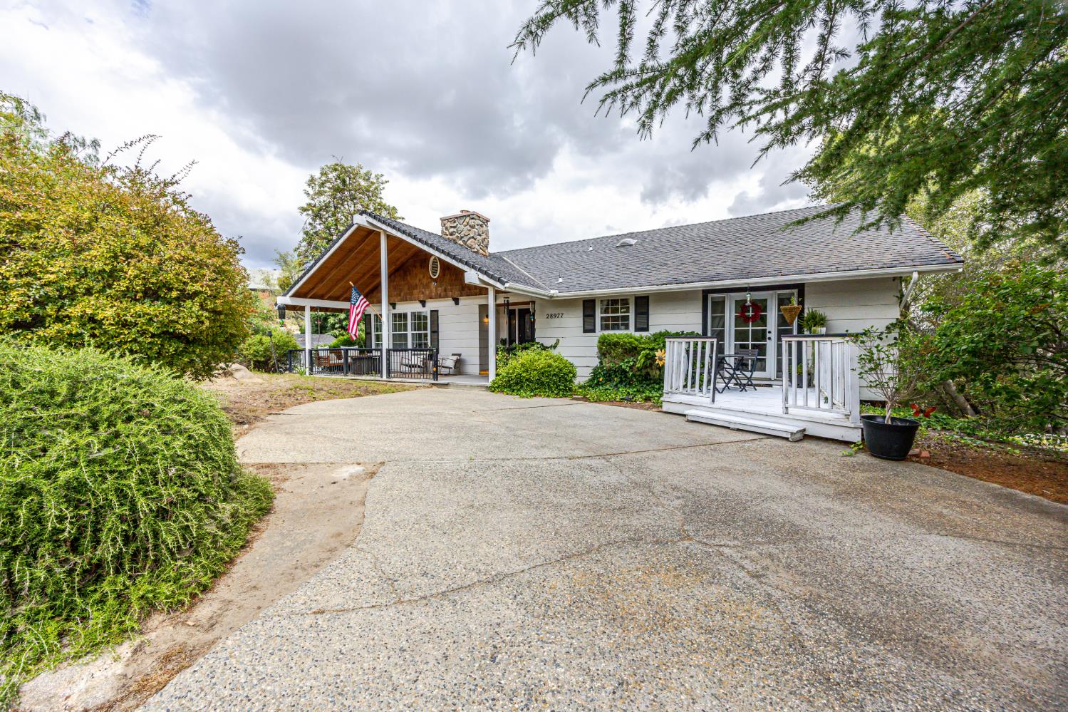 28977 Long Hollow Ct N, Coarsegold, CA 93614