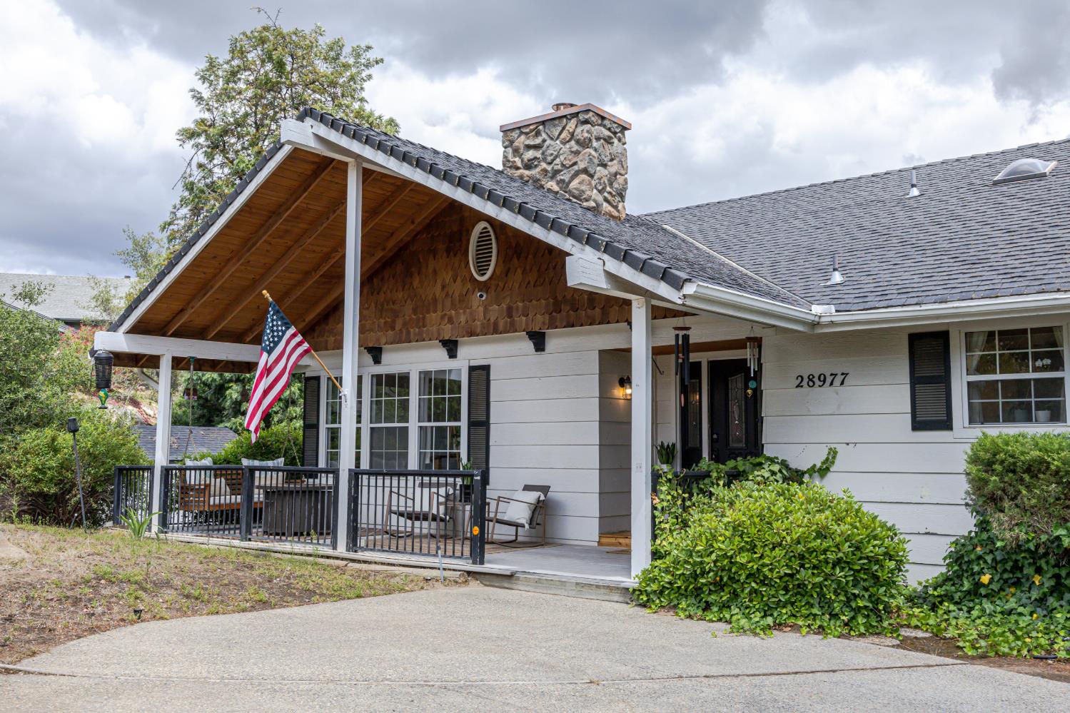 28977 Long Hollow Ct N, Coarsegold, CA 93614