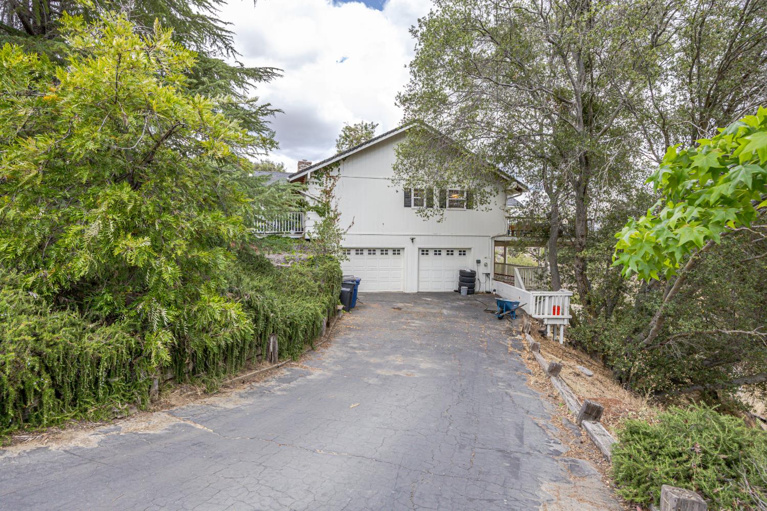 28977 Long Hollow Ct N, Coarsegold, CA 93614