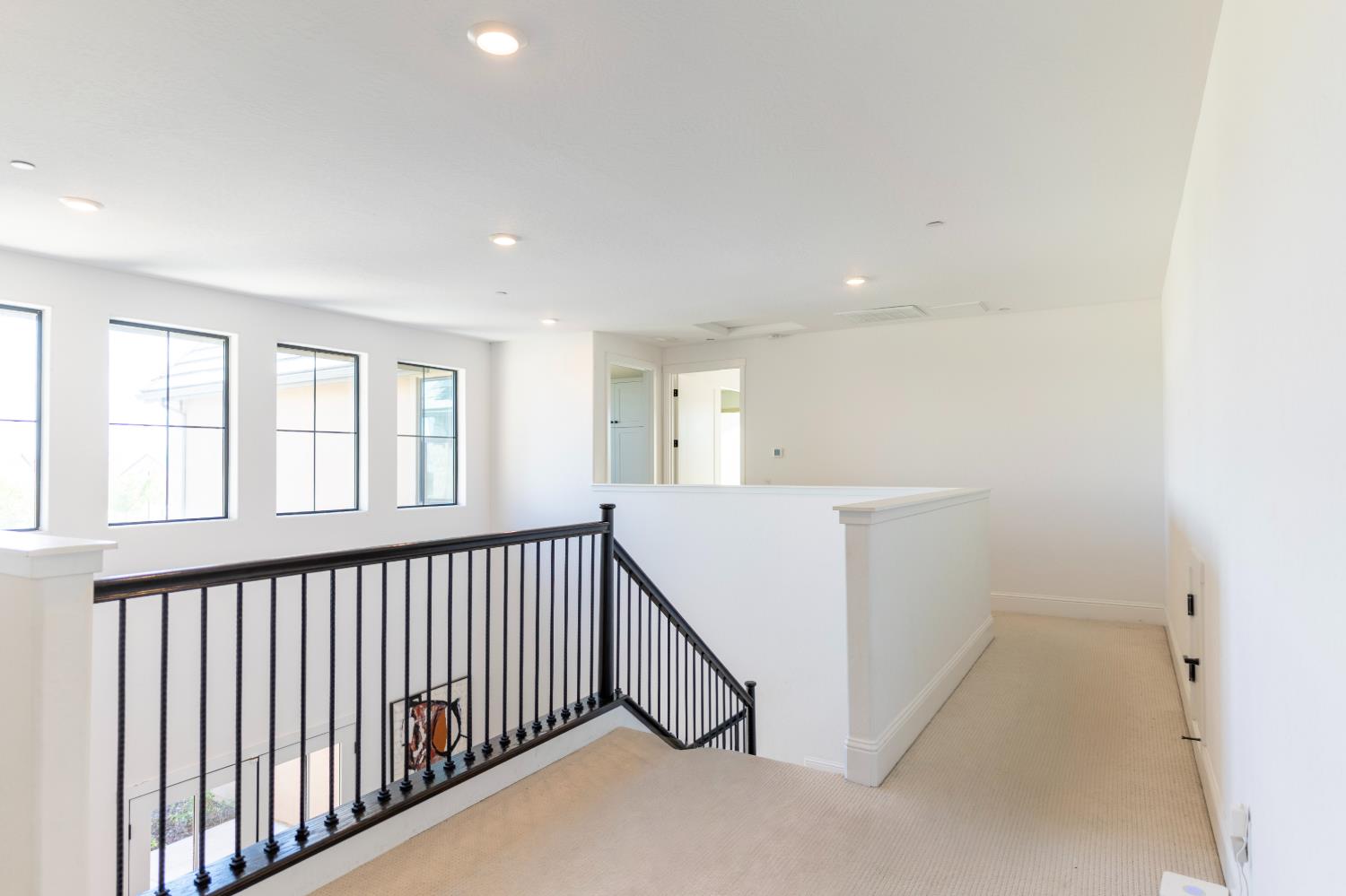 1104 Bloom Ave, Clovis, CA 93619