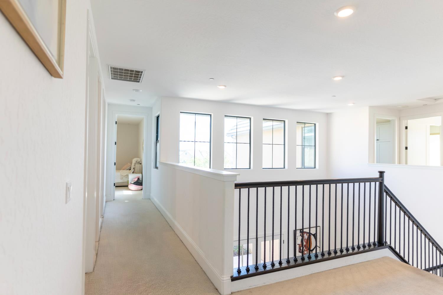 1104 Bloom Ave, Clovis, CA 93619