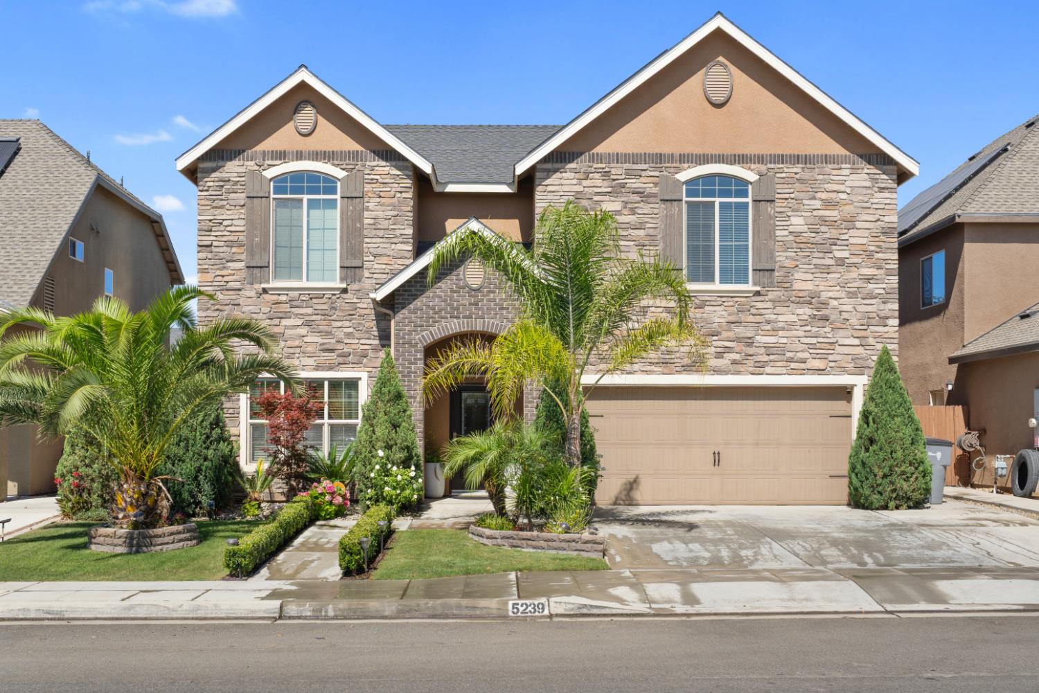 5239 N Bonta Ave, Fresno, CA 93723