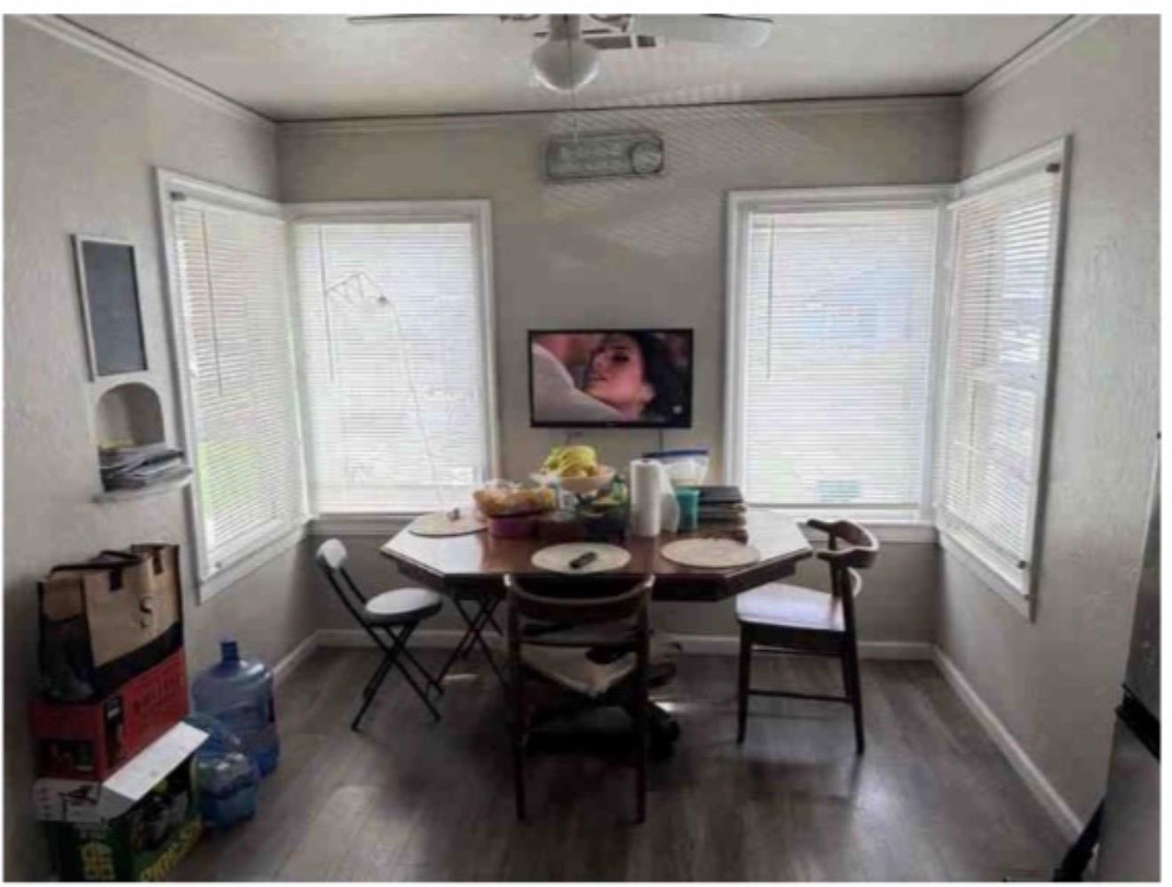 305 N Ferger Ave, Fresno, CA 93701