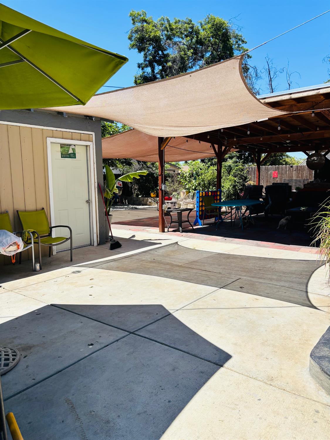 305 N Ferger Ave, Fresno, CA 93701