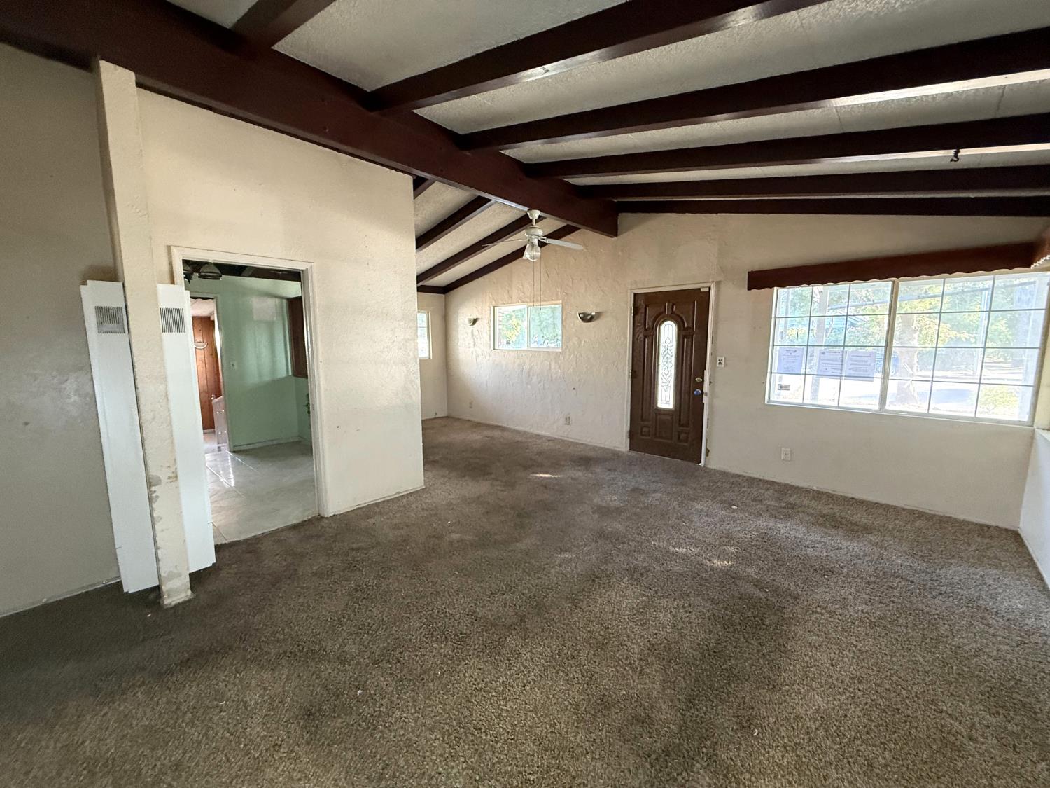 901 S C St, Madera, CA 93638