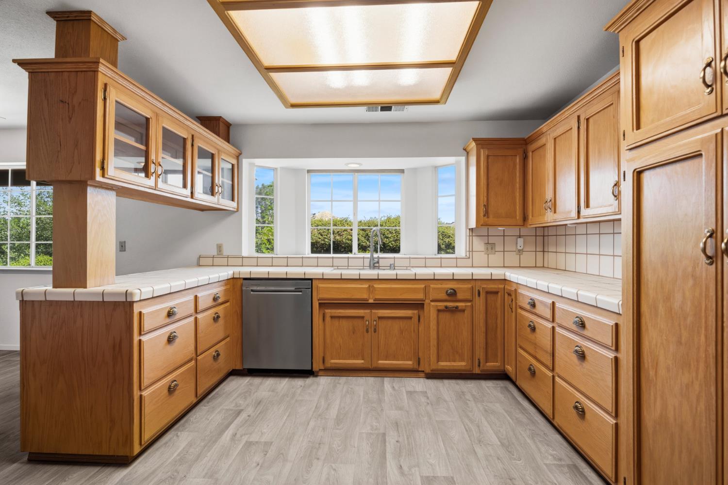 30745 Dorsey Dr, Exeter, CA 93221