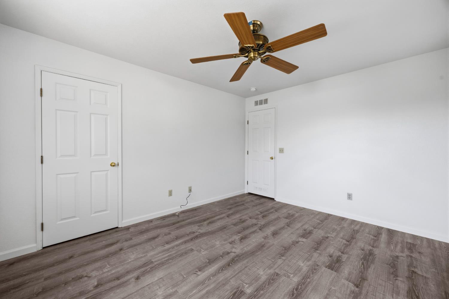 30745 Dorsey Dr, Exeter, CA 93221
