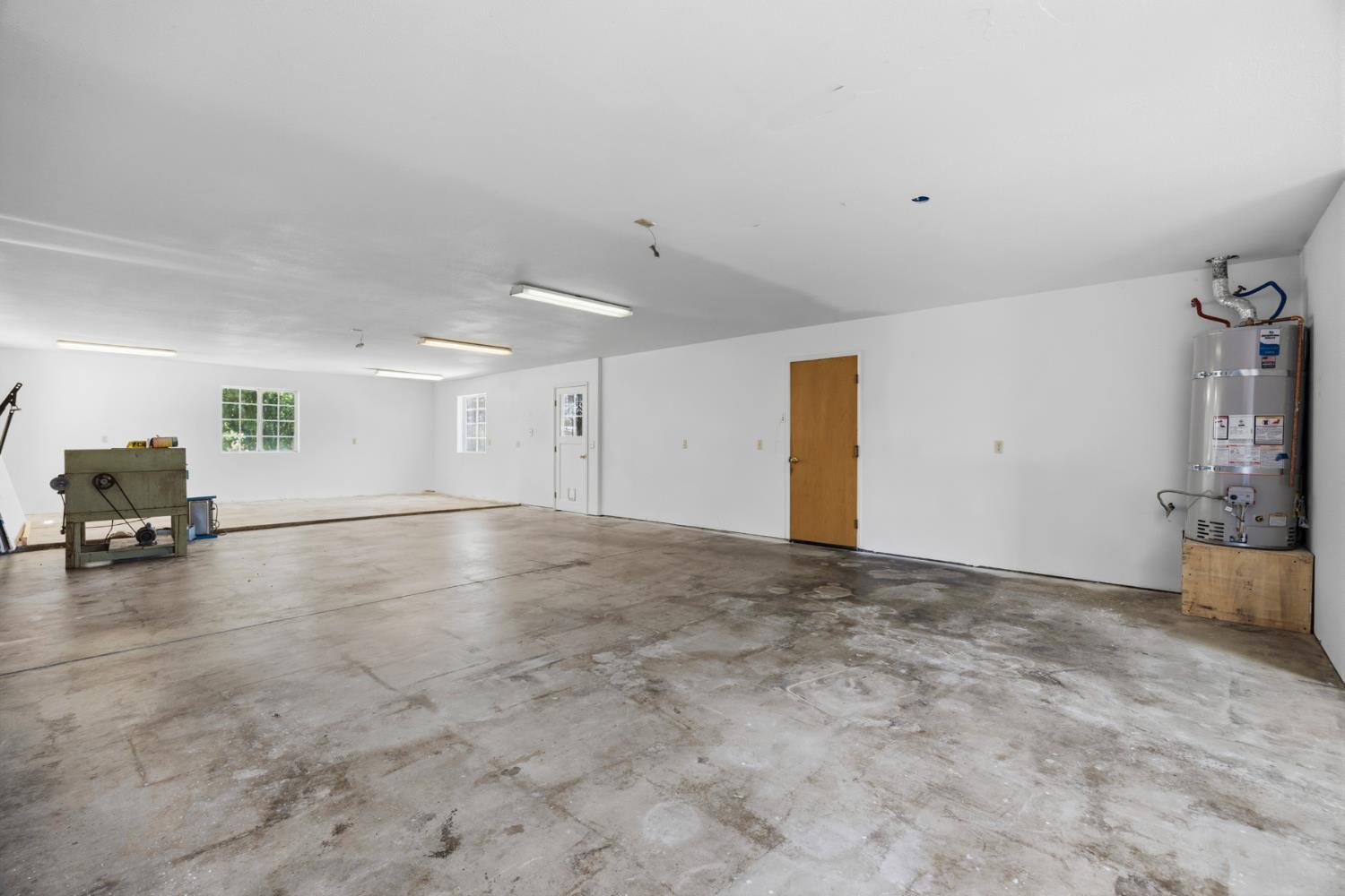 30745 Dorsey Dr, Exeter, CA 93221