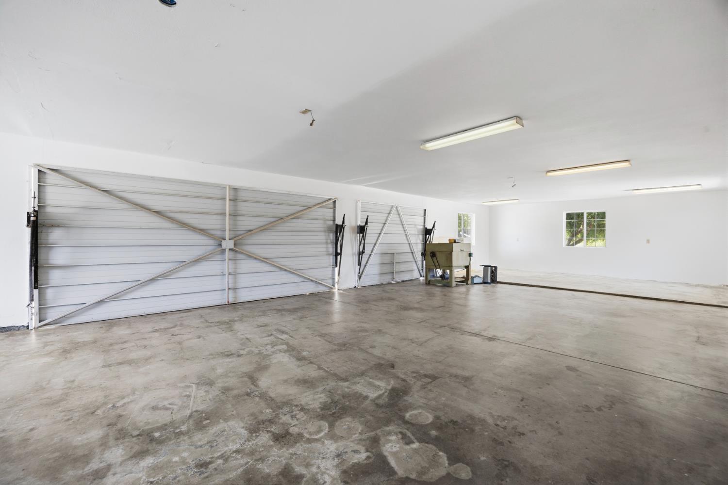 30745 Dorsey Dr, Exeter, CA 93221