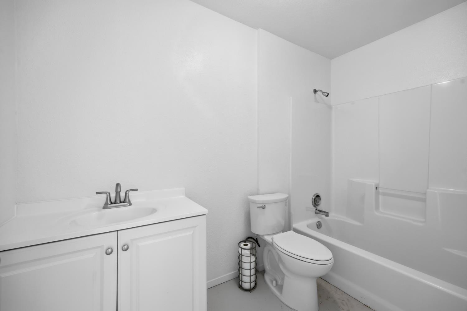 30745 Dorsey Dr, Exeter, CA 93221
