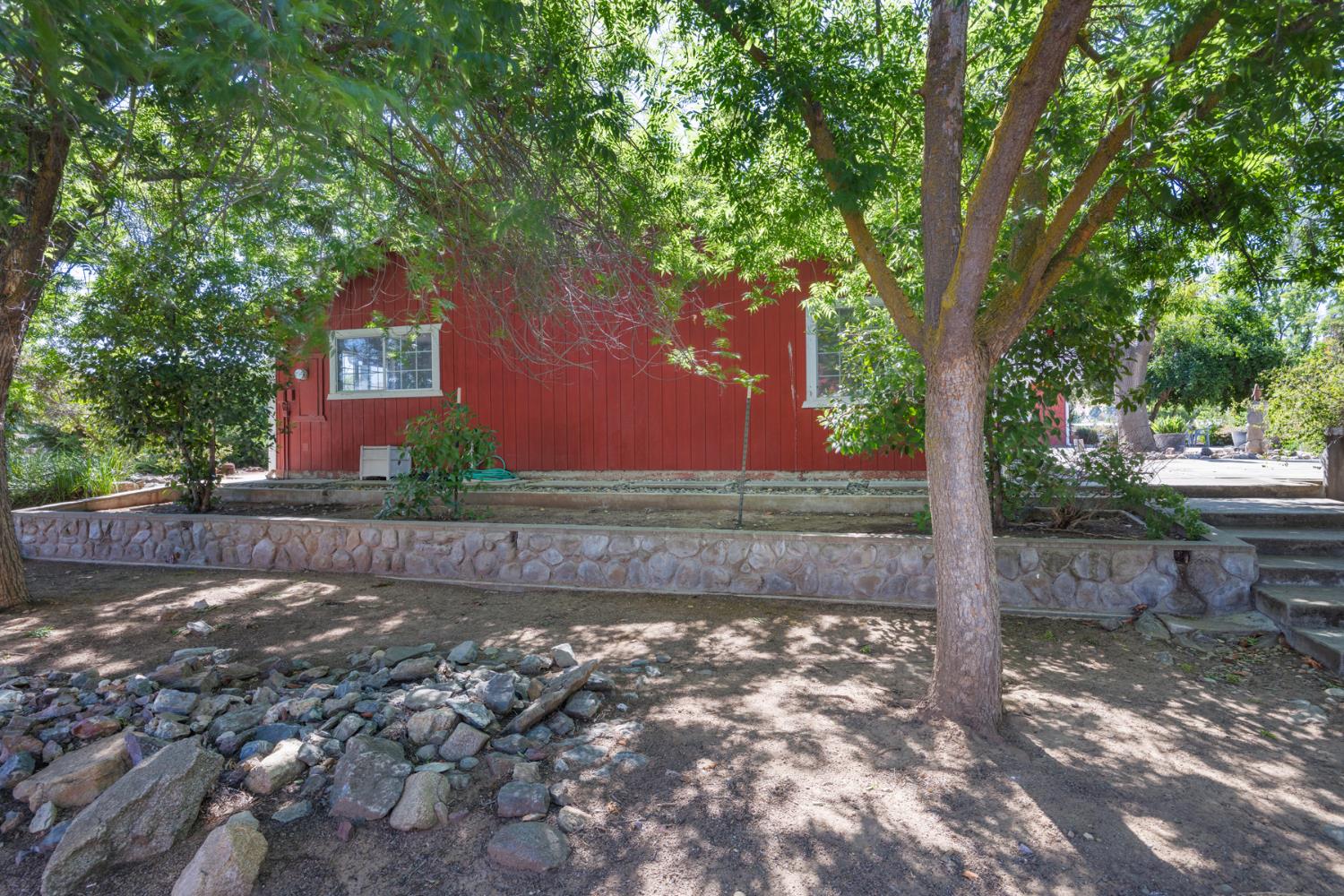 30745 Dorsey Dr, Exeter, CA 93221