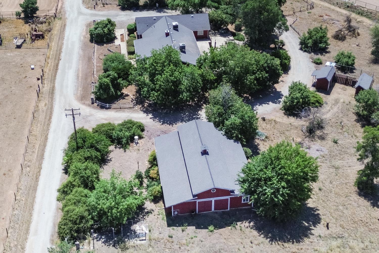 30745 Dorsey Dr, Exeter, CA 93221