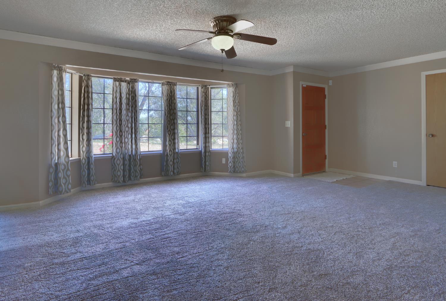37336 Eagle Dr, Raymond, CA 93653