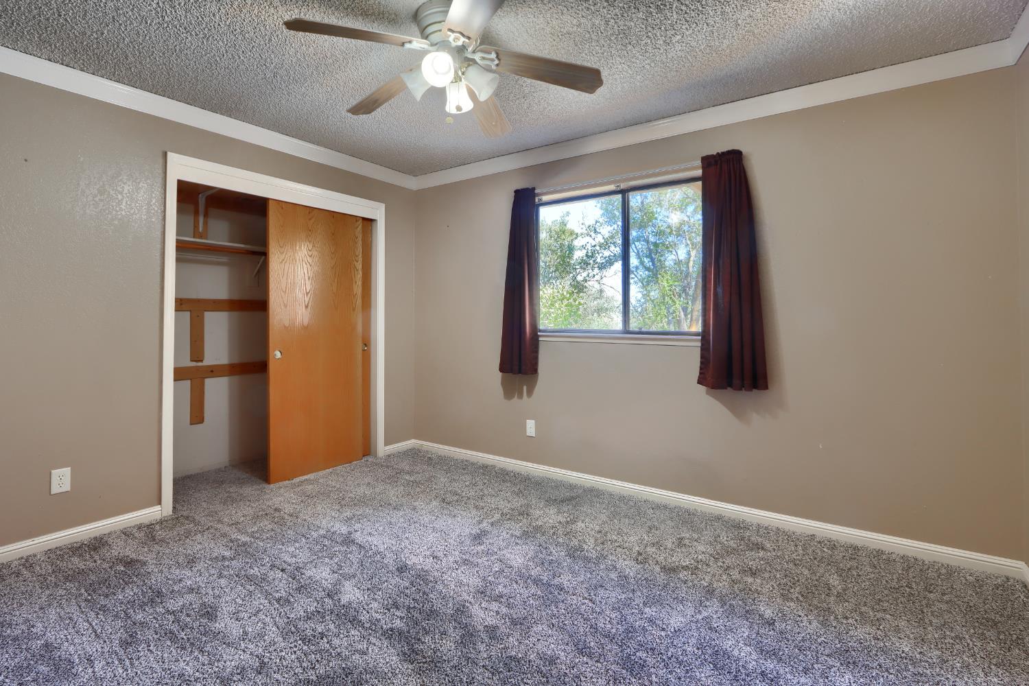 37336 Eagle Dr, Raymond, CA 93653