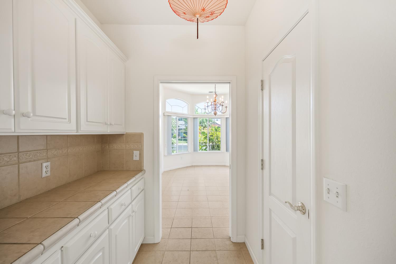 2390 Silverbrooke St, Kingsburg, CA 93631
