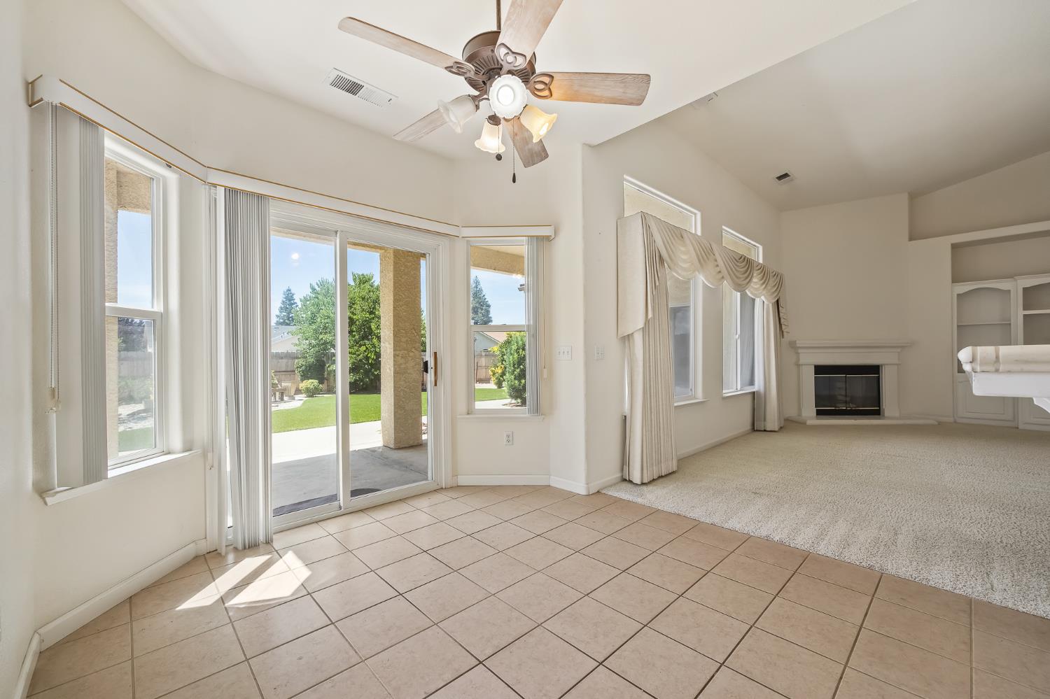 2390 Silverbrooke St, Kingsburg, CA 93631