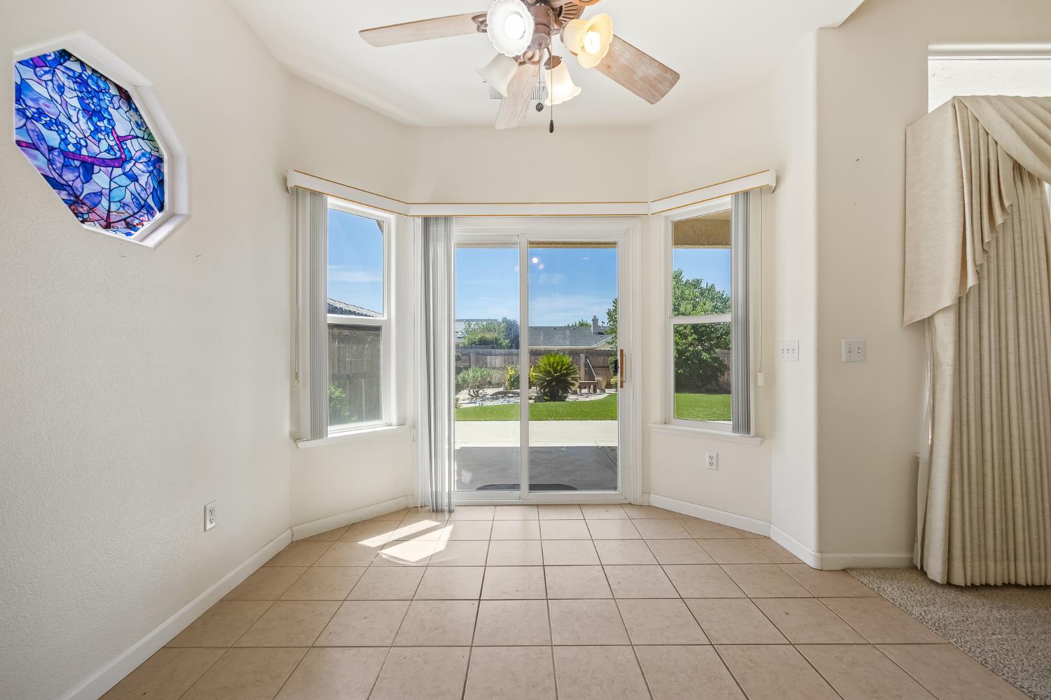 2390 Silverbrooke St, Kingsburg, CA 93631