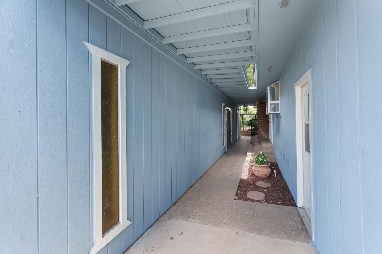 10365 10361 E Bullard Ave, Clovis, CA 93619