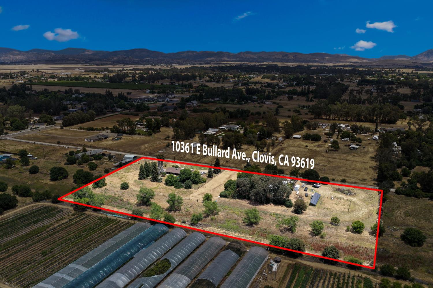 10365 10361 E Bullard Ave, Clovis, CA 93619