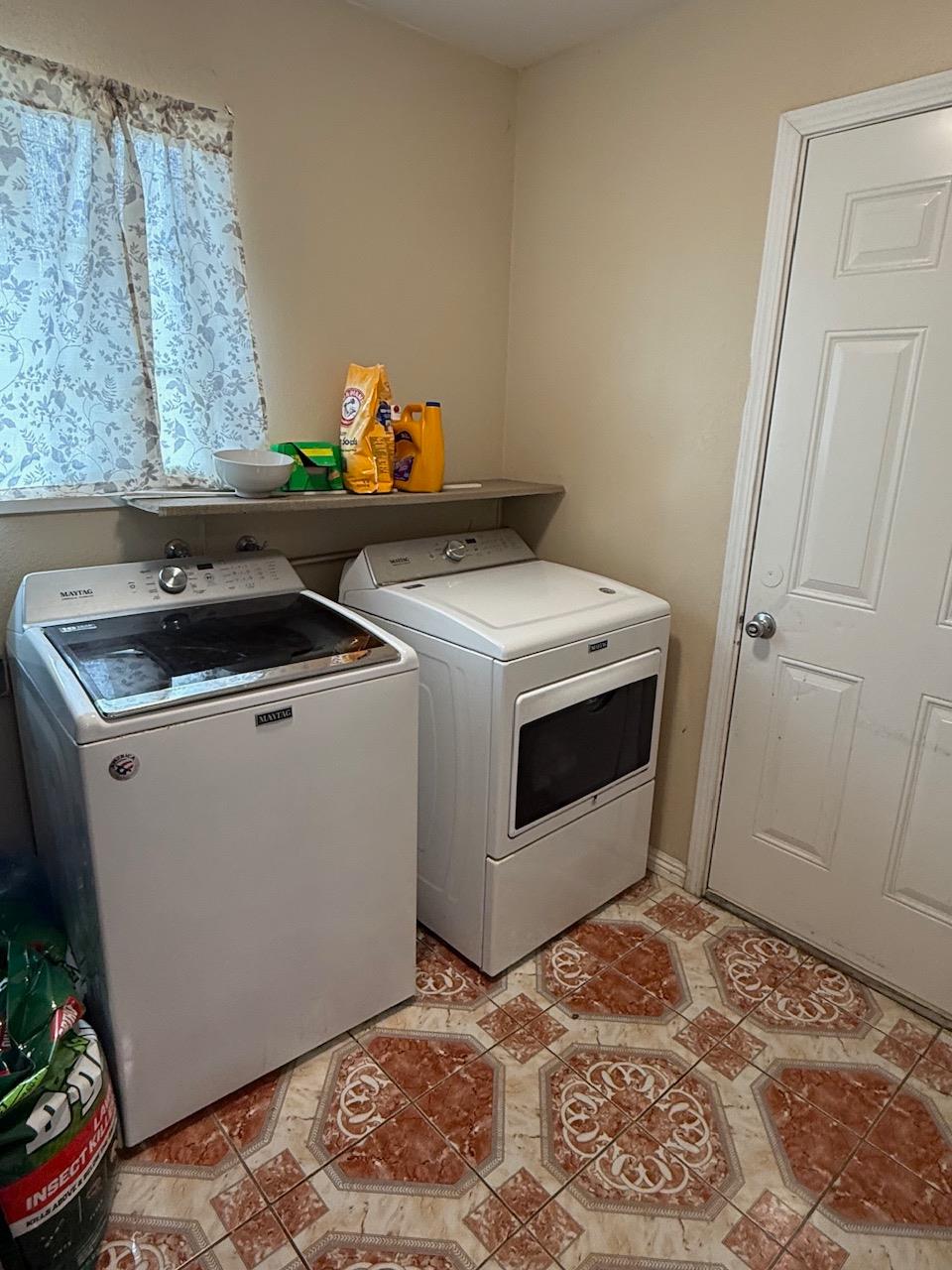 17316 Camden Dr, Madera, CA 93638