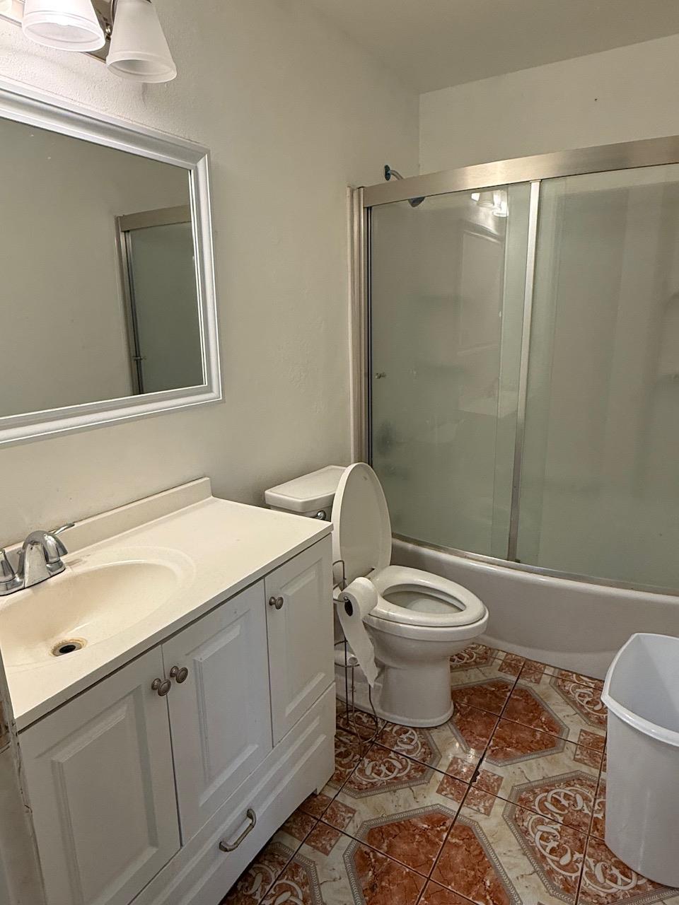 17316 Camden Dr, Madera, CA 93638