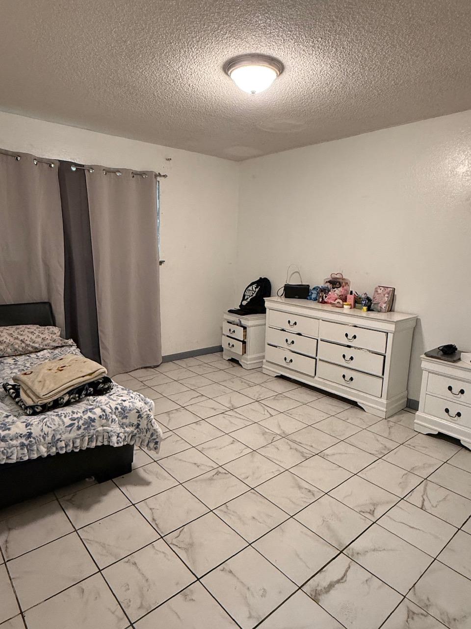 17316 Camden Dr, Madera, CA 93638