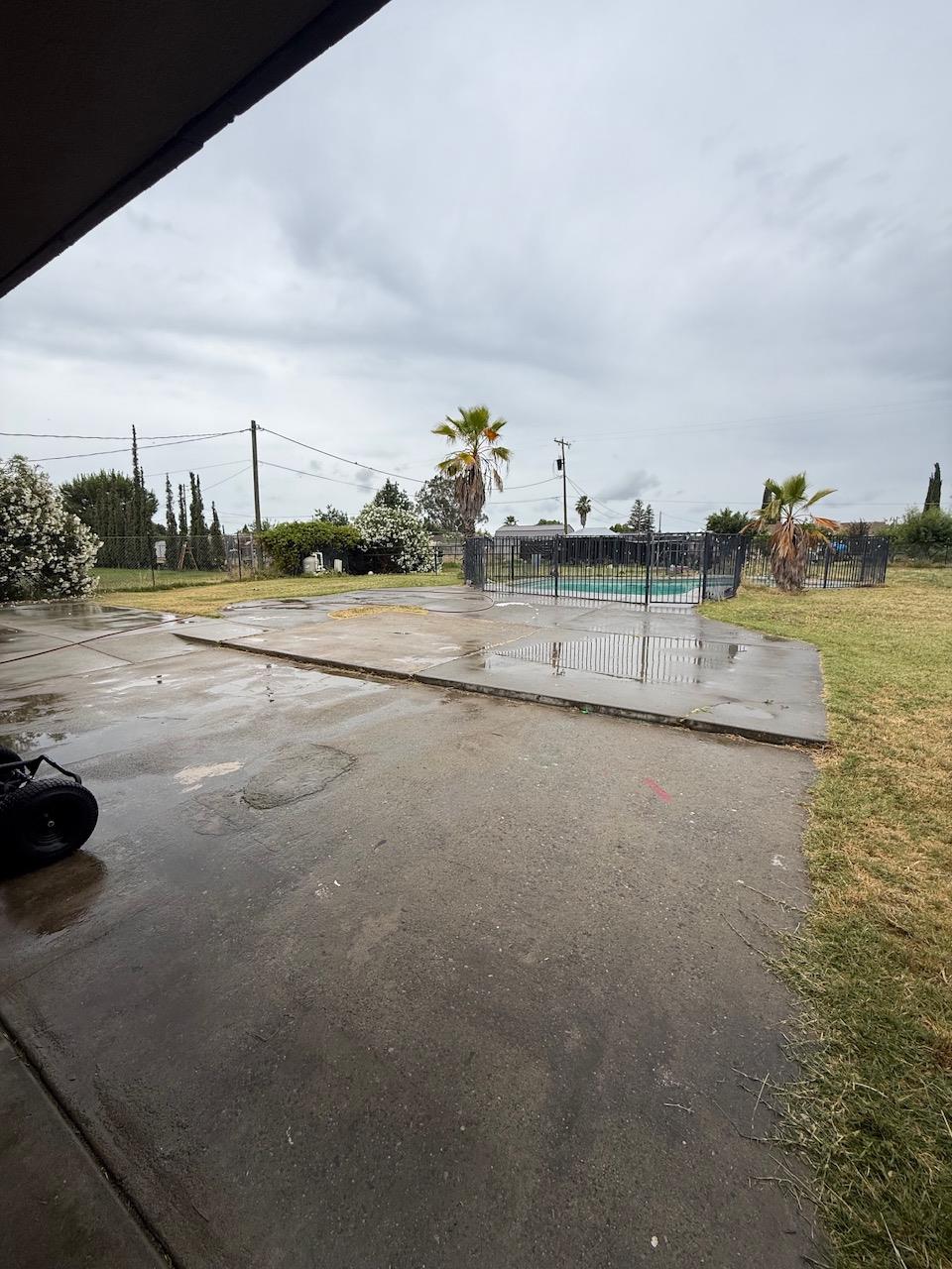 17316 Camden Dr, Madera, CA 93638