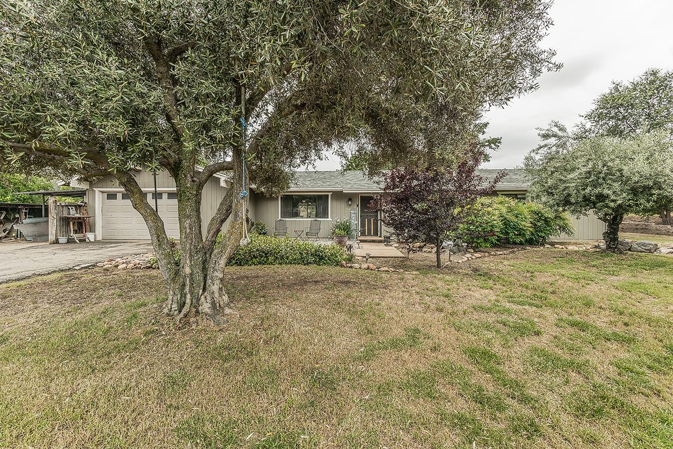 29545 Oak Meadow Rd, Tollhouse, CA 93667