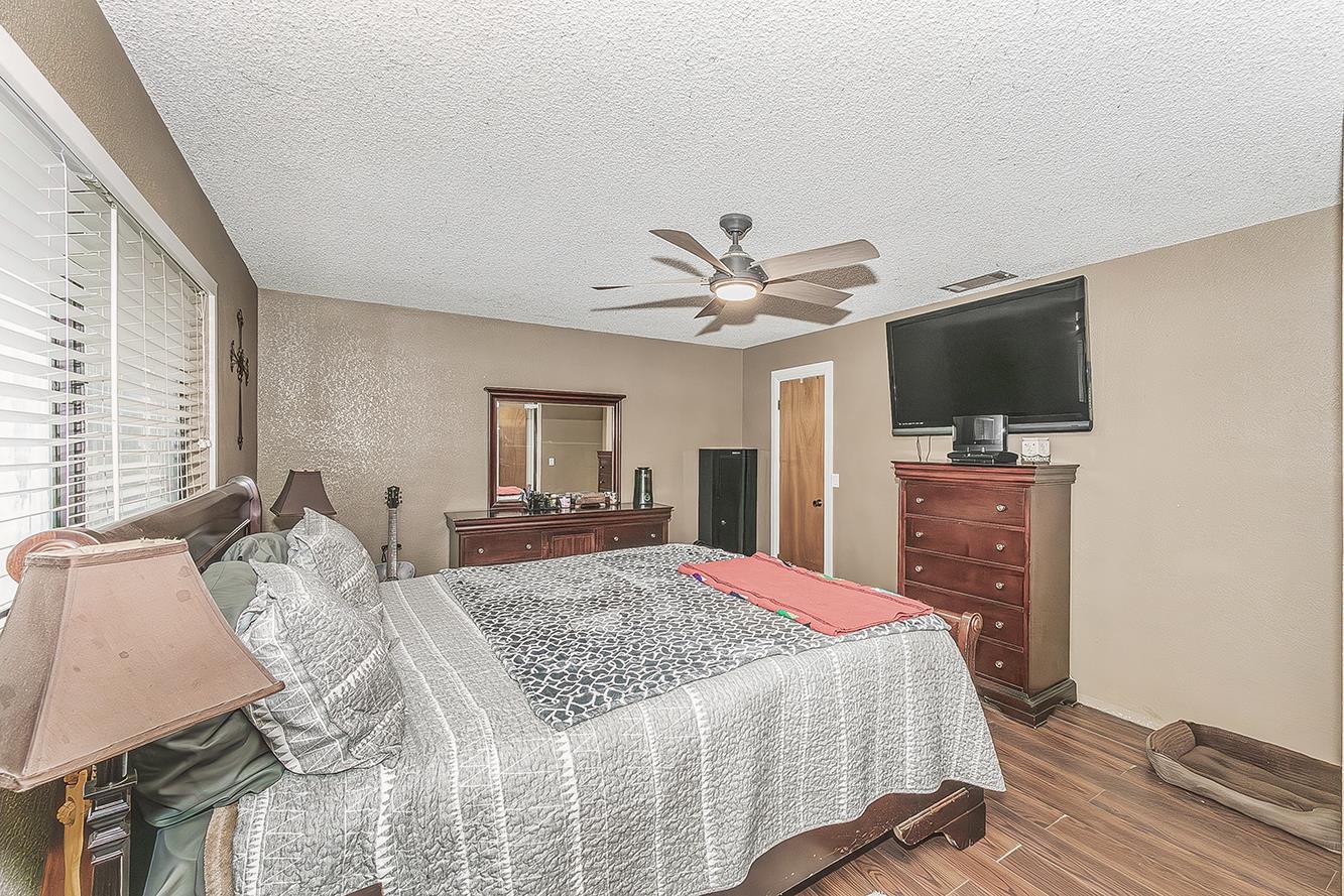 29545 Oak Meadow Rd, Tollhouse, CA 93667