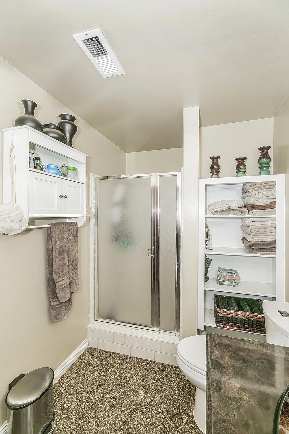 29545 Oak Meadow Rd, Tollhouse, CA 93667