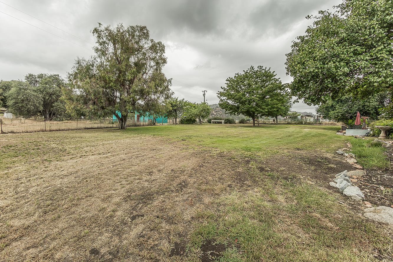 29545 Oak Meadow Rd, Tollhouse, CA 93667
