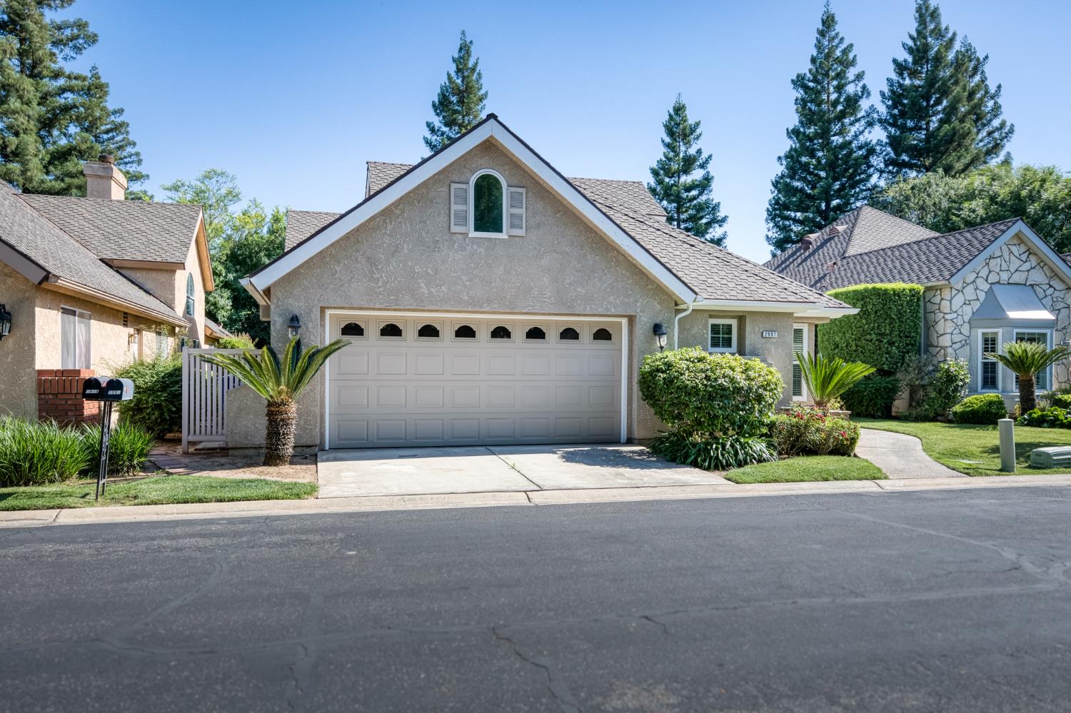 2997 W Silverhill Ln, Fresno, CA 93711